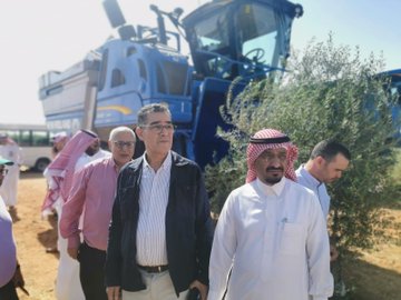 زيارة وفد المجلس الدولي للزيتون